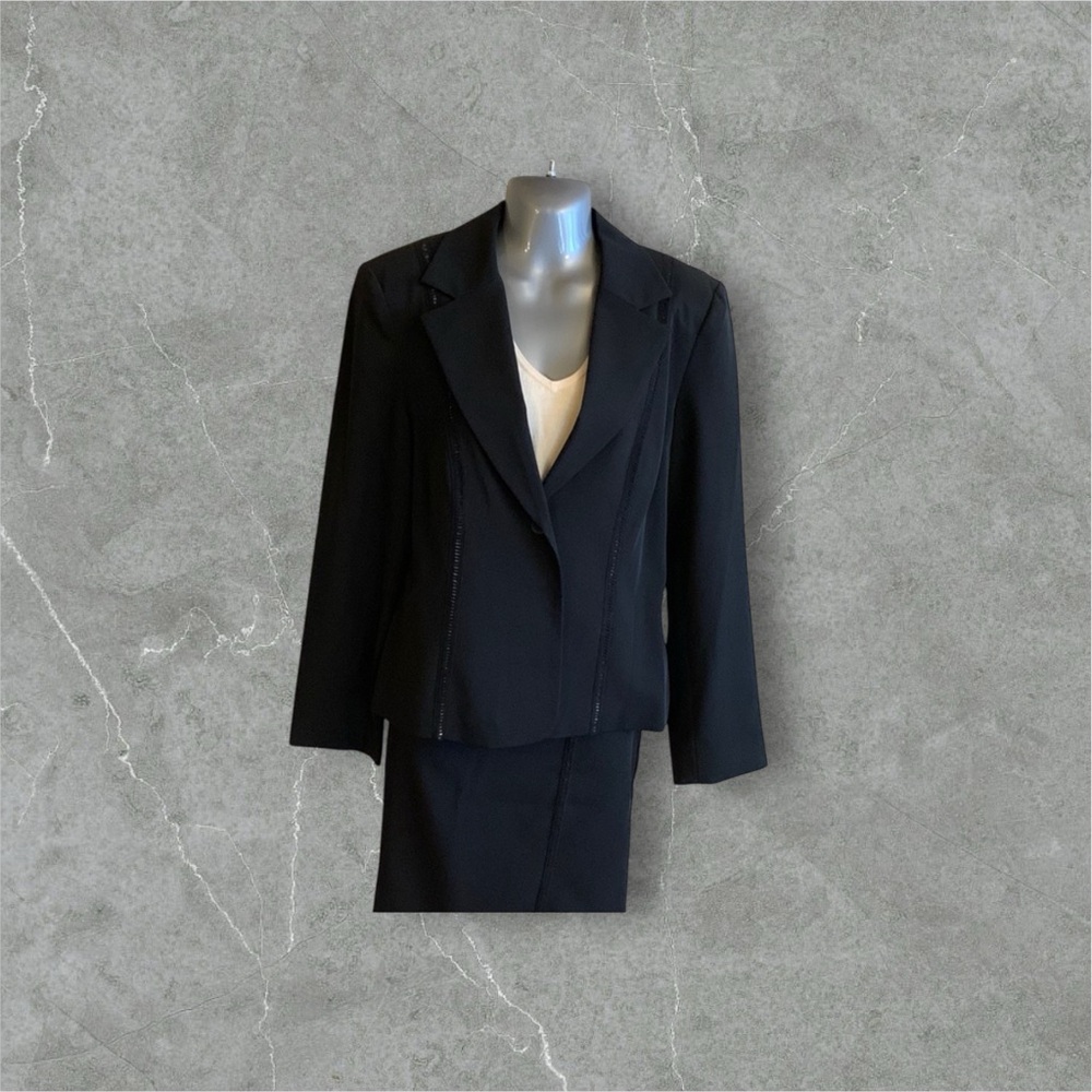 AGB beautiful women’s suit